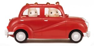 10395-12892-sylvanian-families-rodinne-auto-cervene